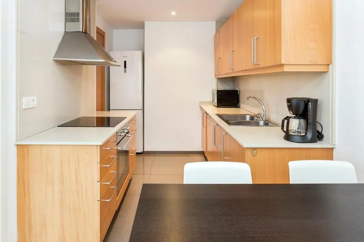 Spacious And Elegant 4 Bedroom With Private Terrace Barcelona 0*,